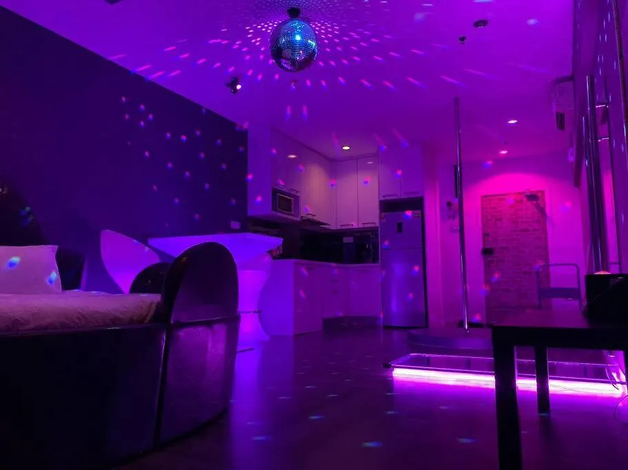 Mercu Summer Suite - Purple Love Fun Kuala Lumpur Malaysia